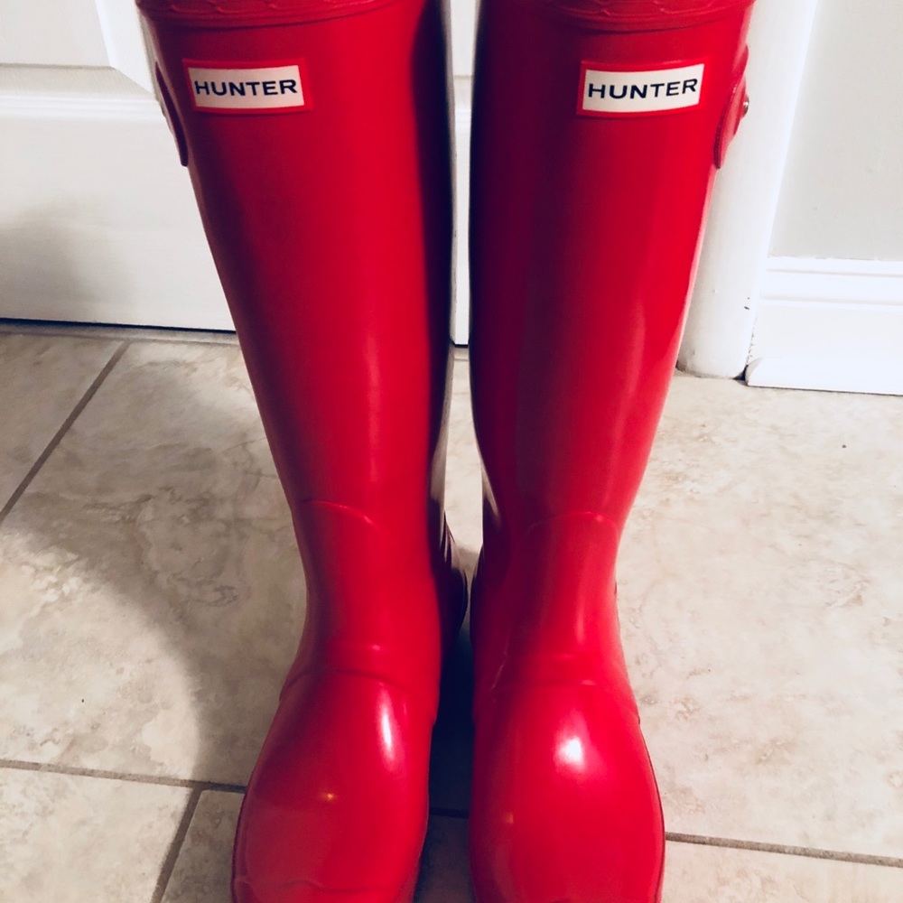 HUNTER rain boots